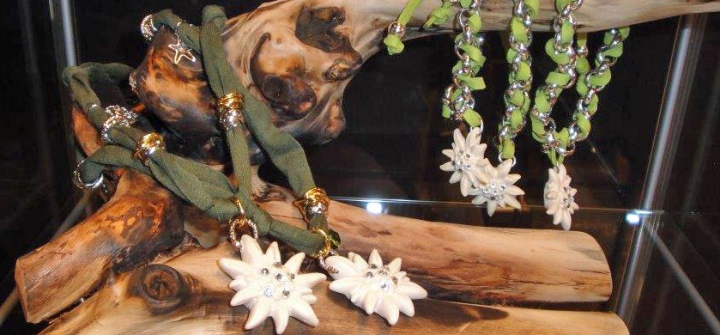 Wooden handmade jewelry with Swarovski crystals